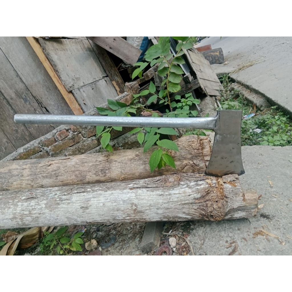 kapak jumbo pembelah kayu