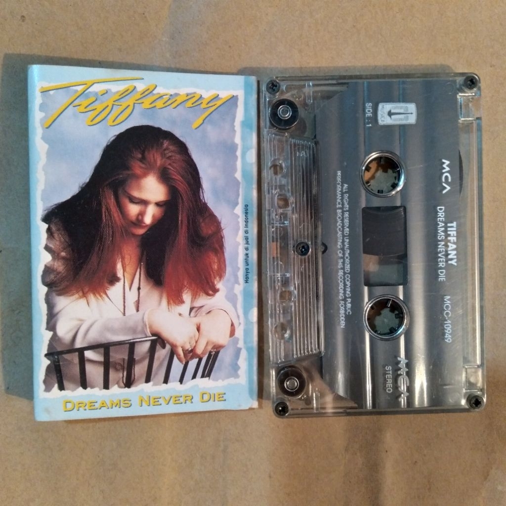 Kaset Pita Tiffany Dreams Never Die Original