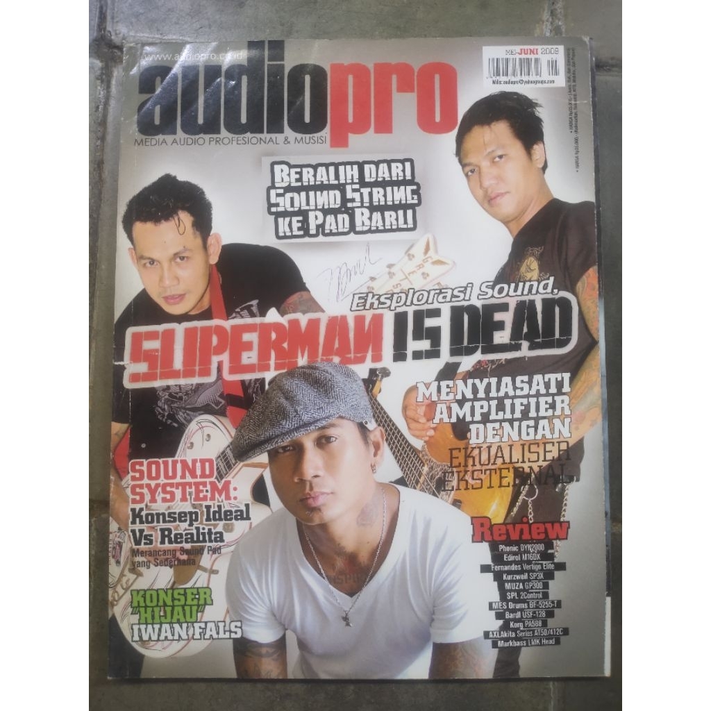 Majalah Audiopro Superman Is Dead dan Artikel Iwan Fals Langka