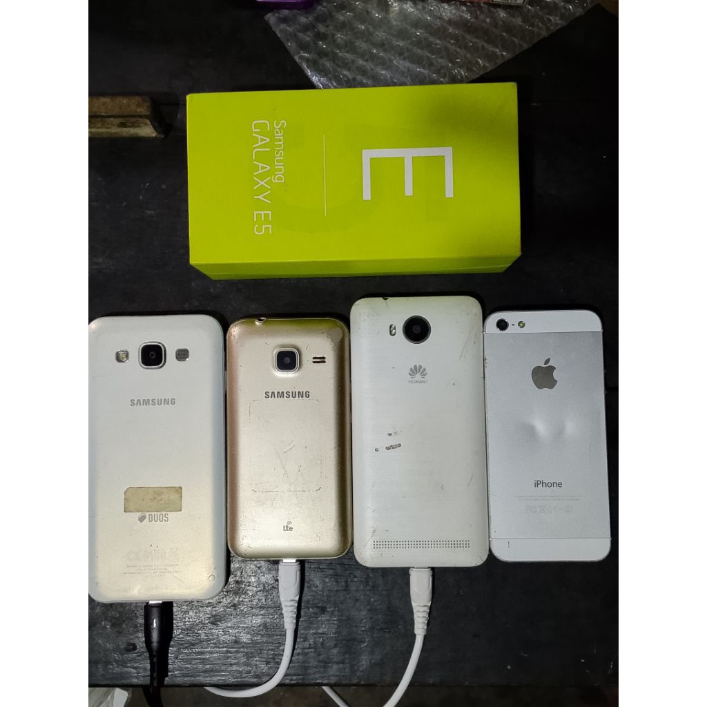 BORONGAN 4 unit hp MINUS/MATI (CEK DESKRIPSI)