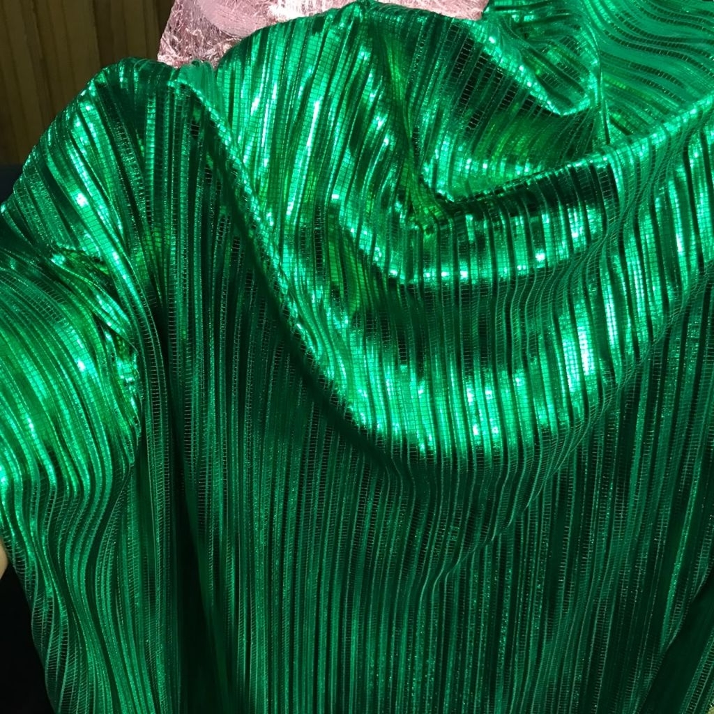 kain plisket - kain plisket metalik - kain pleats metalic - kain plisket lame - kain antik