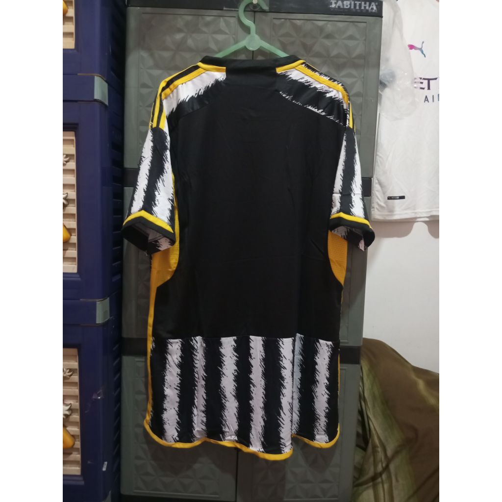 ( BNWT ) JERSEY JUPENTUS 23/24