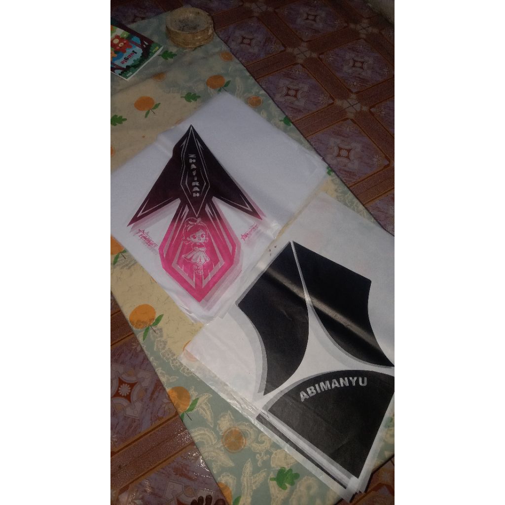 kertas layangan motif pancong/siong