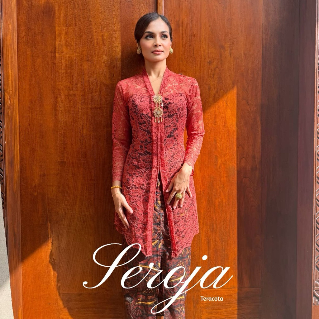 Kebaya Bali ( Seroja ) Kebaya Panjang Brokat Katun | Setelan Kebaya Wanita Bali | Kebaya Wisuda