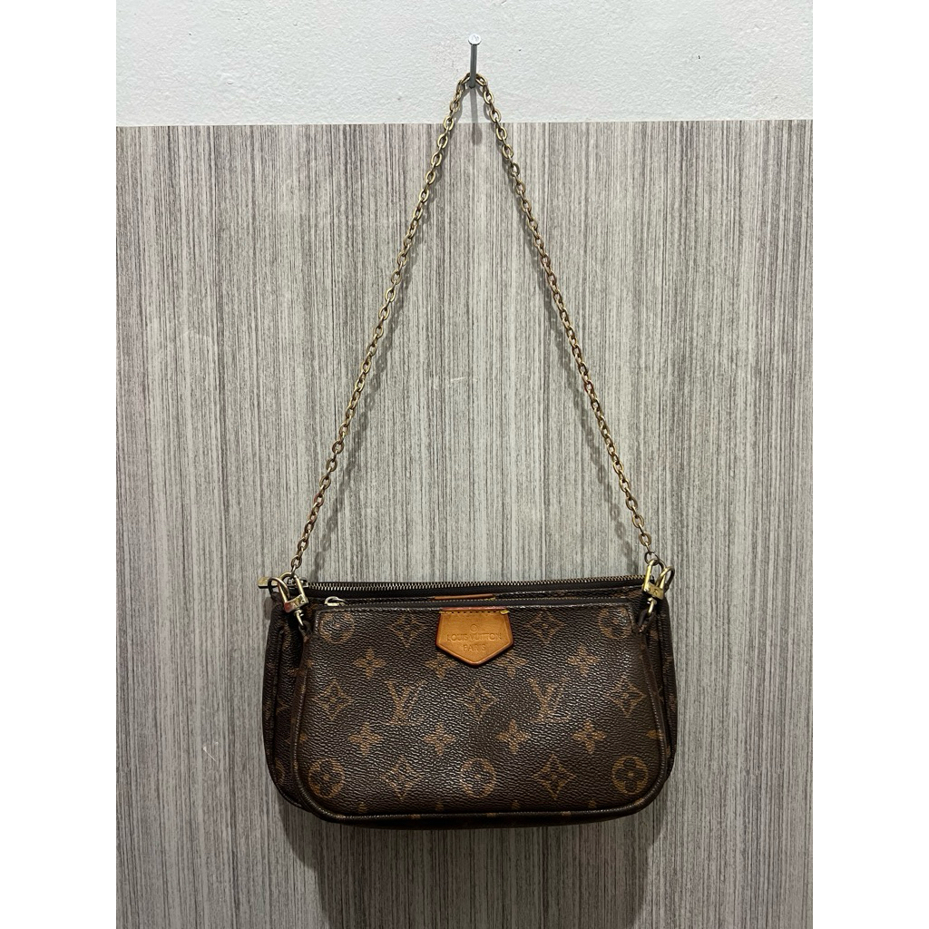 LV Shoulder / Sling Bag Multi Pochette