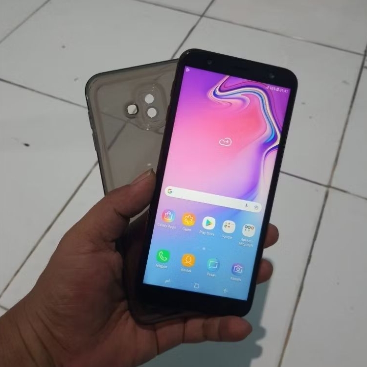 Hp seken Samsung J6 plus ram 3/32gb normal