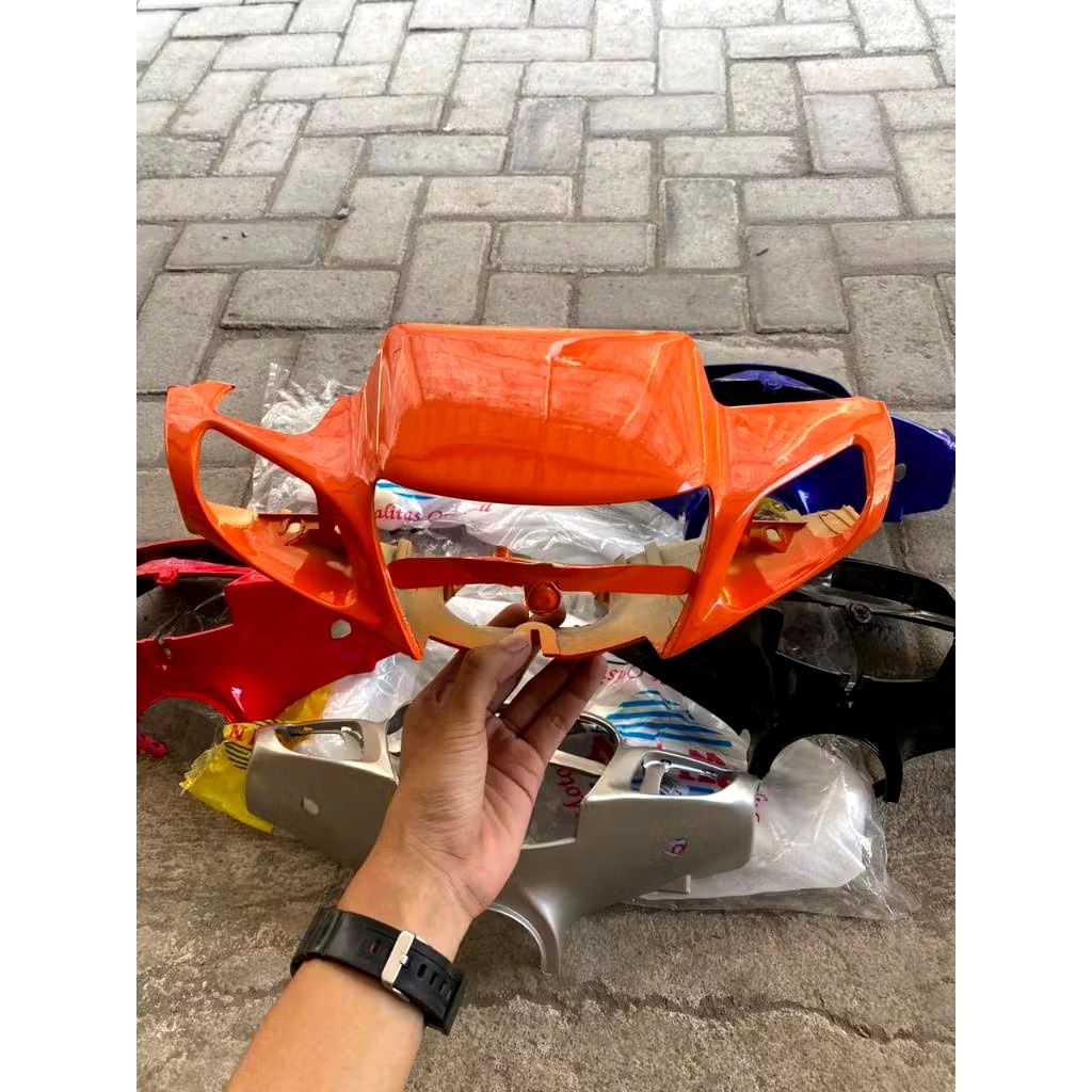 Batok depan F1zr batok bagian depan Front Handle Cover f1zr kopling  warna orange WIN