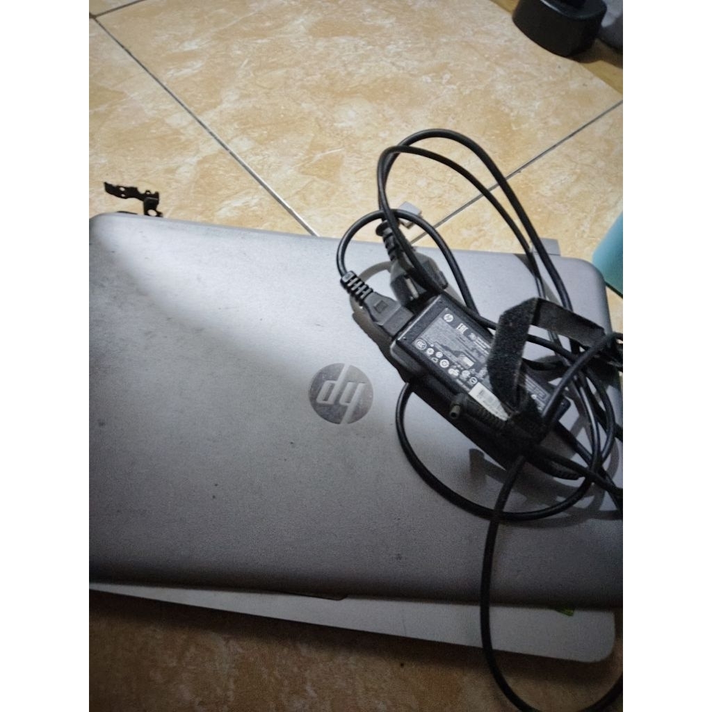 LAPTOP HP ENVY 15 MATOT