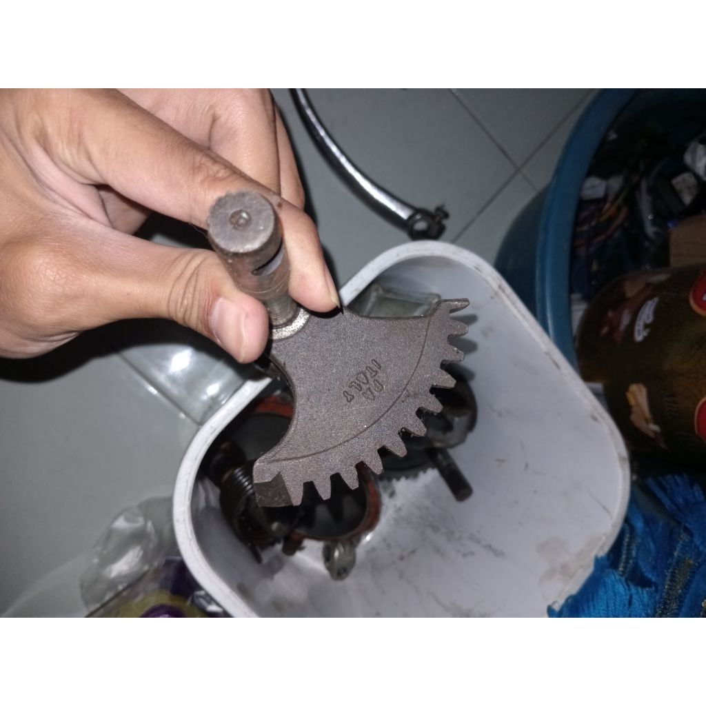 Kick starter vespa super 72 satu set kapak