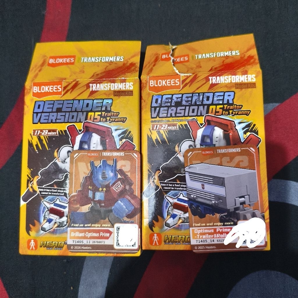 BLOKEES DEFENDER VERSION 06 , Paket Briliant-Optimus Prime dan Optimus Prime-Trailer&Roller
