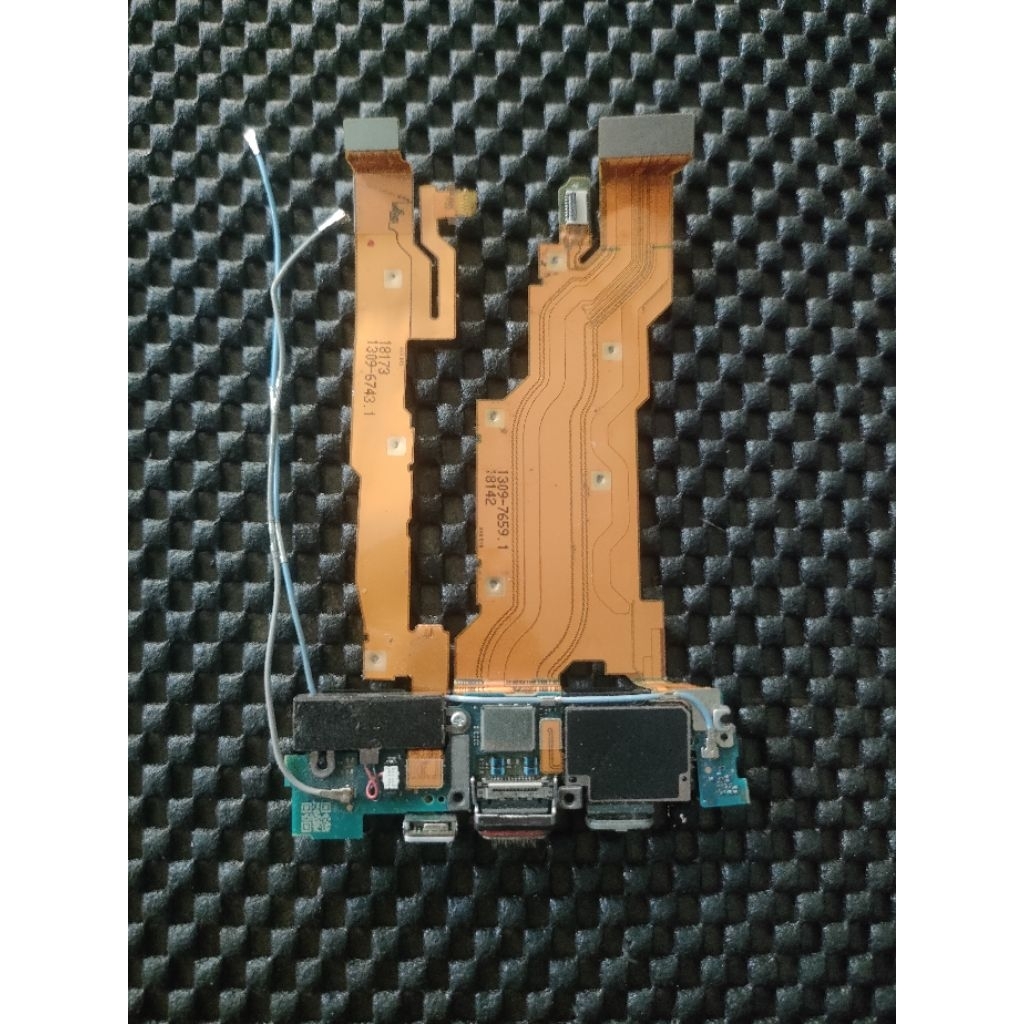 Mesin bawah cabutan Sony experia Xz2