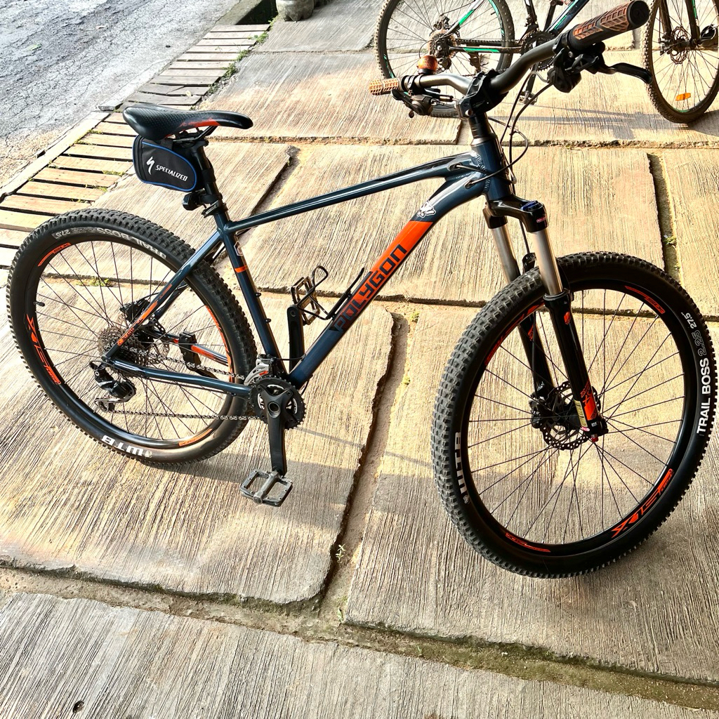 sepeda polygon 2019 second