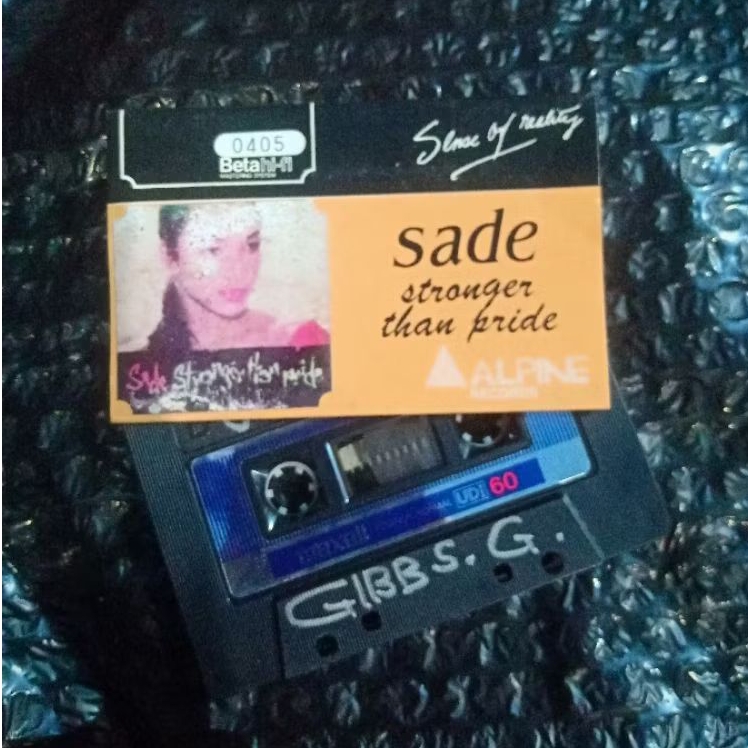 Kaset Sade - Stronger Than Pride / Pita Maxell/ Foto Sedikit Benyek