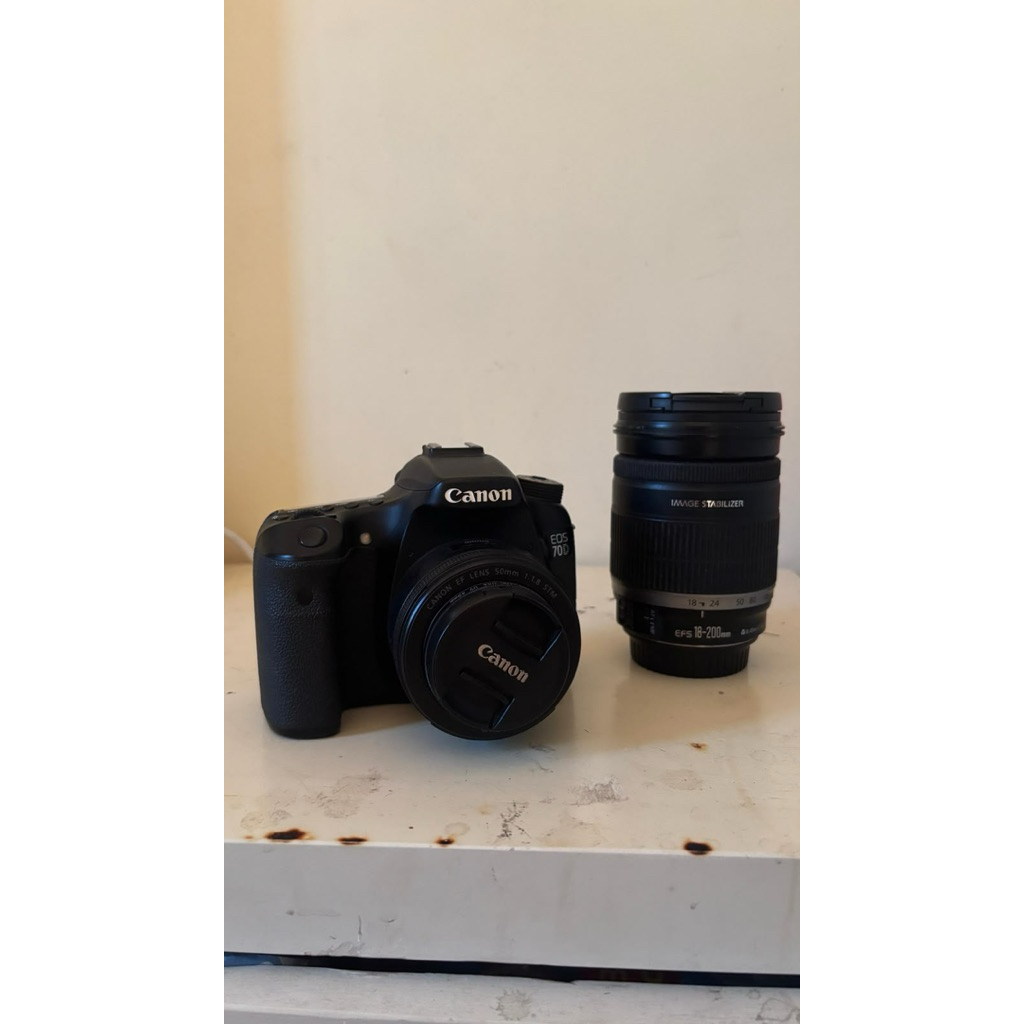 CANON EOS 70 D + LENSA FIX 50MM