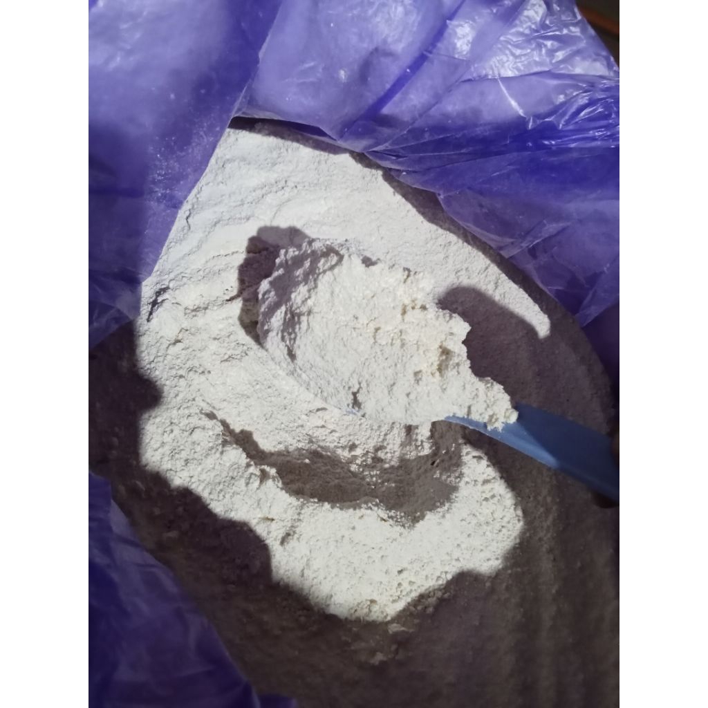 1kg tepung gaplek/tiwul/singkong(putih)