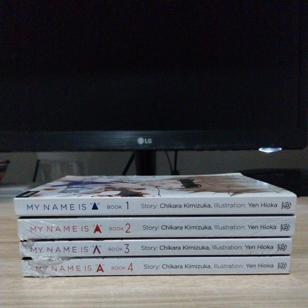Komik My Name is A 1-4 Set