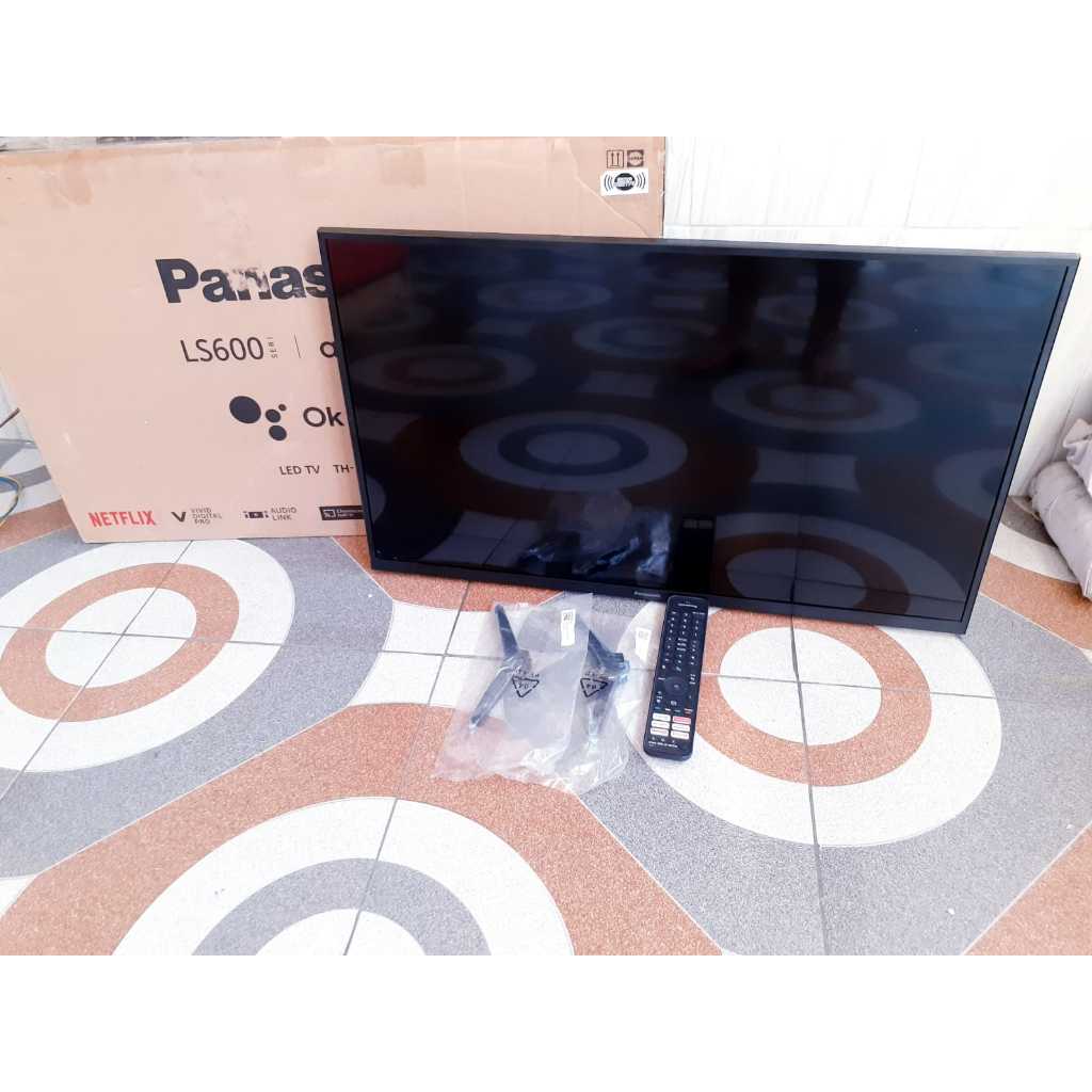 TV LED ANDROID PANASONIC 32IN DIGITAL NETFLIK YOUTUBE NORMAL