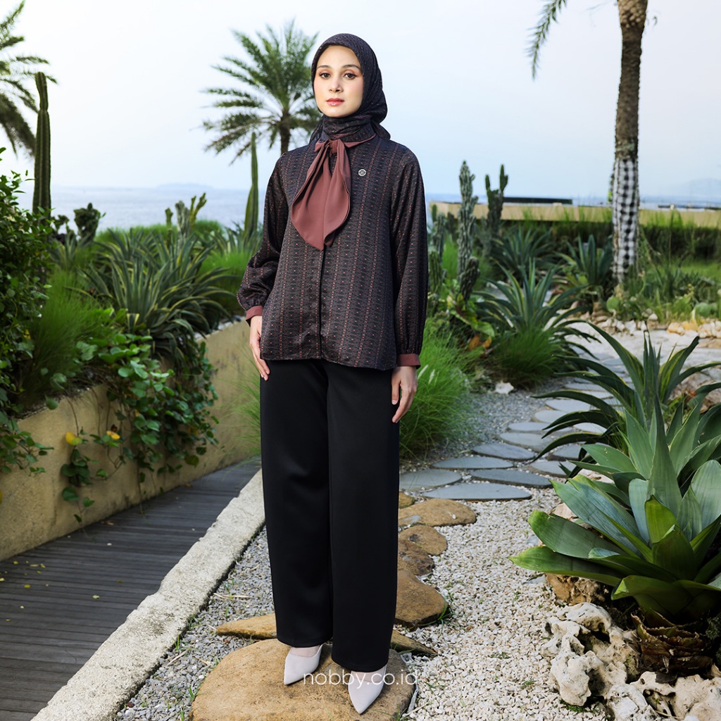 Nobby Elsha Shirt Atasan Kemeja Wanita Motif Bahan Freemax