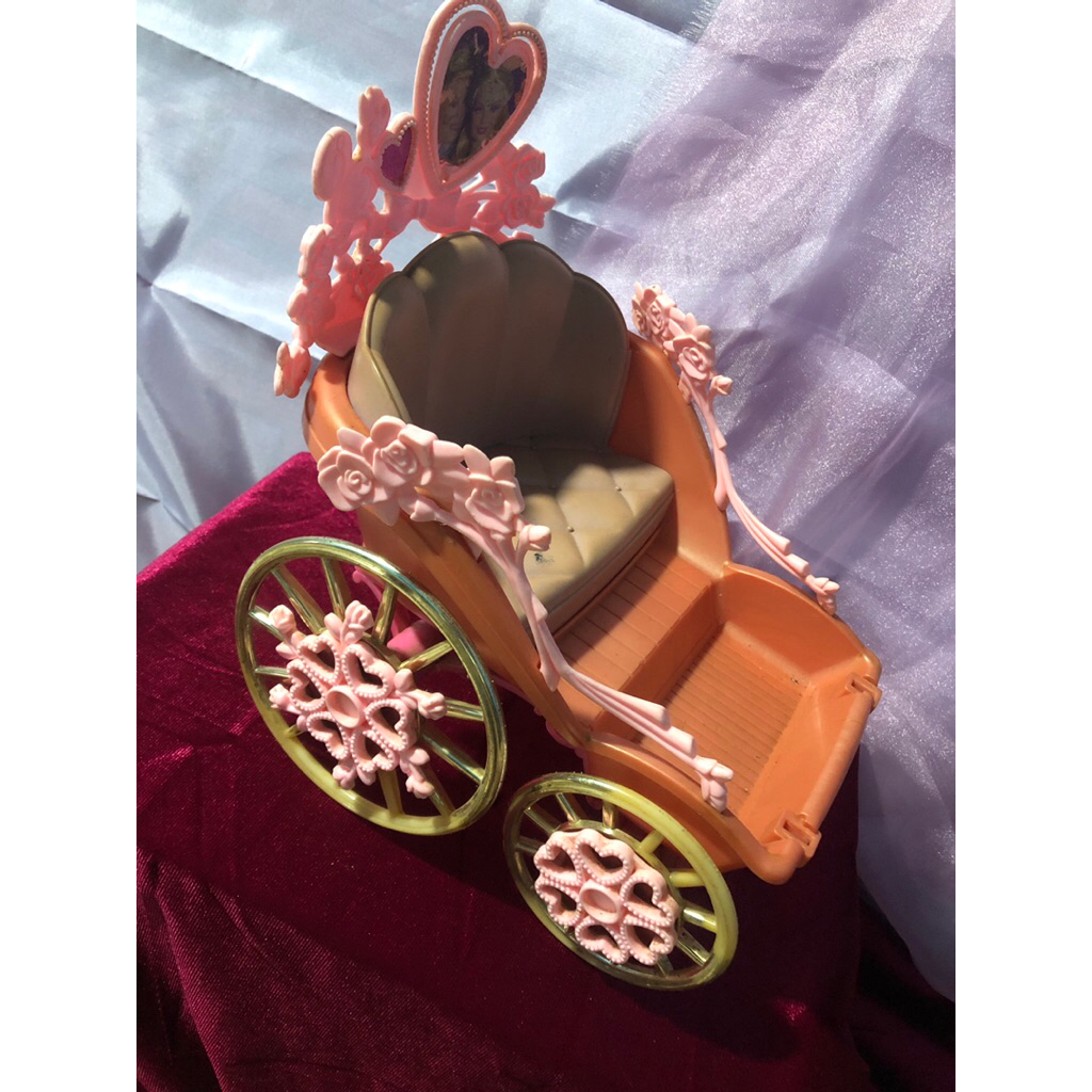 Barbie Rapunzel kereta kuda