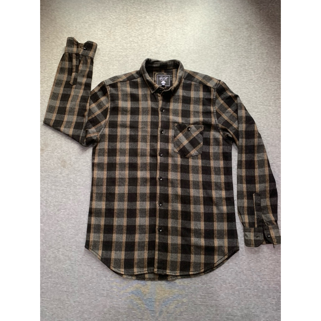 Kemeja Flanel Pria F2D Distro Motif Kotak Hitam Coklat Like New - Pl
