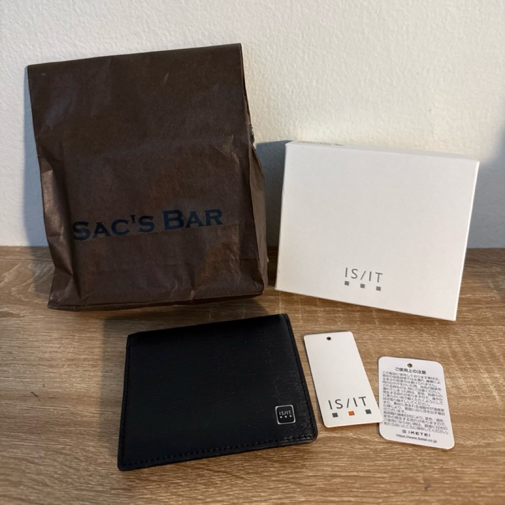 (PRELOVED) Sac's Bar ISIT Men's Black Bi-fold Leather Wallet
