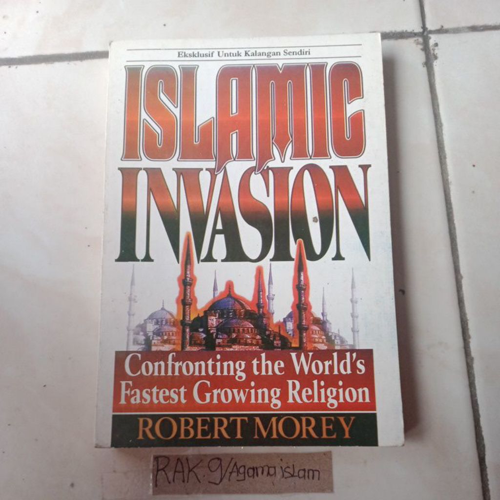 buku Islamic invasion - Robert morey