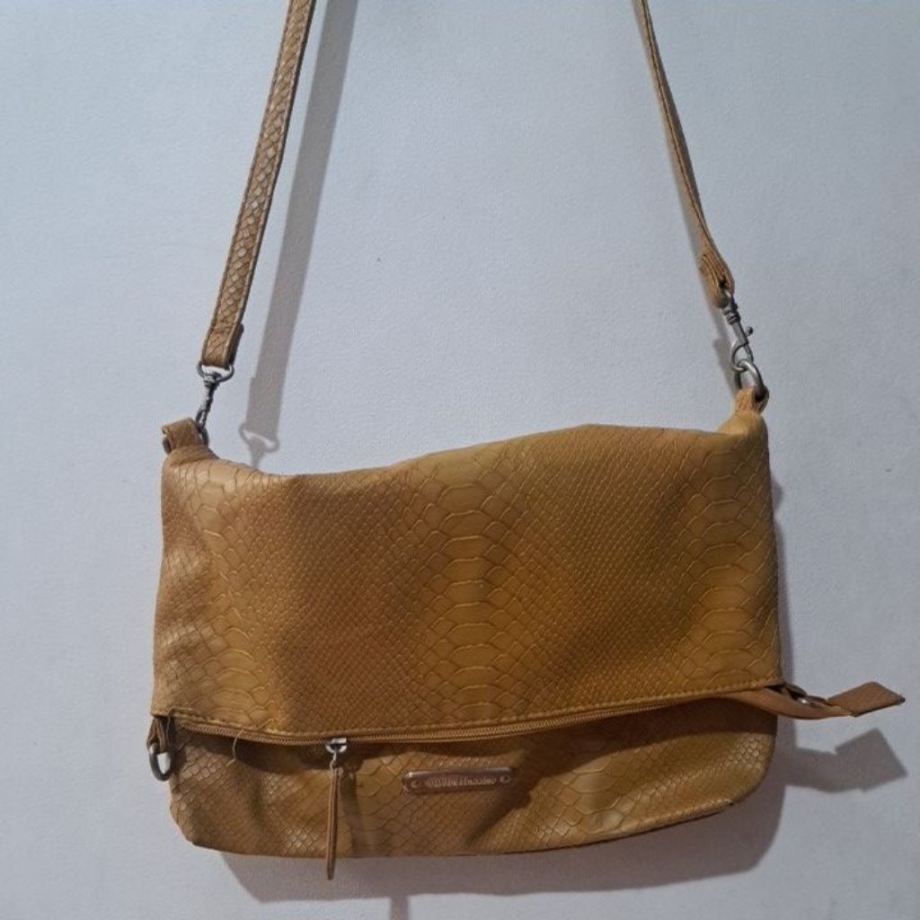 TAS WANITA SISIK ULAR