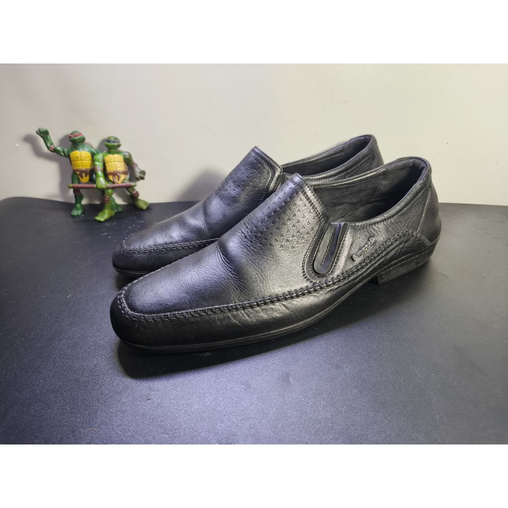 sepatu pantofel kulit crocodile hitam second size 42