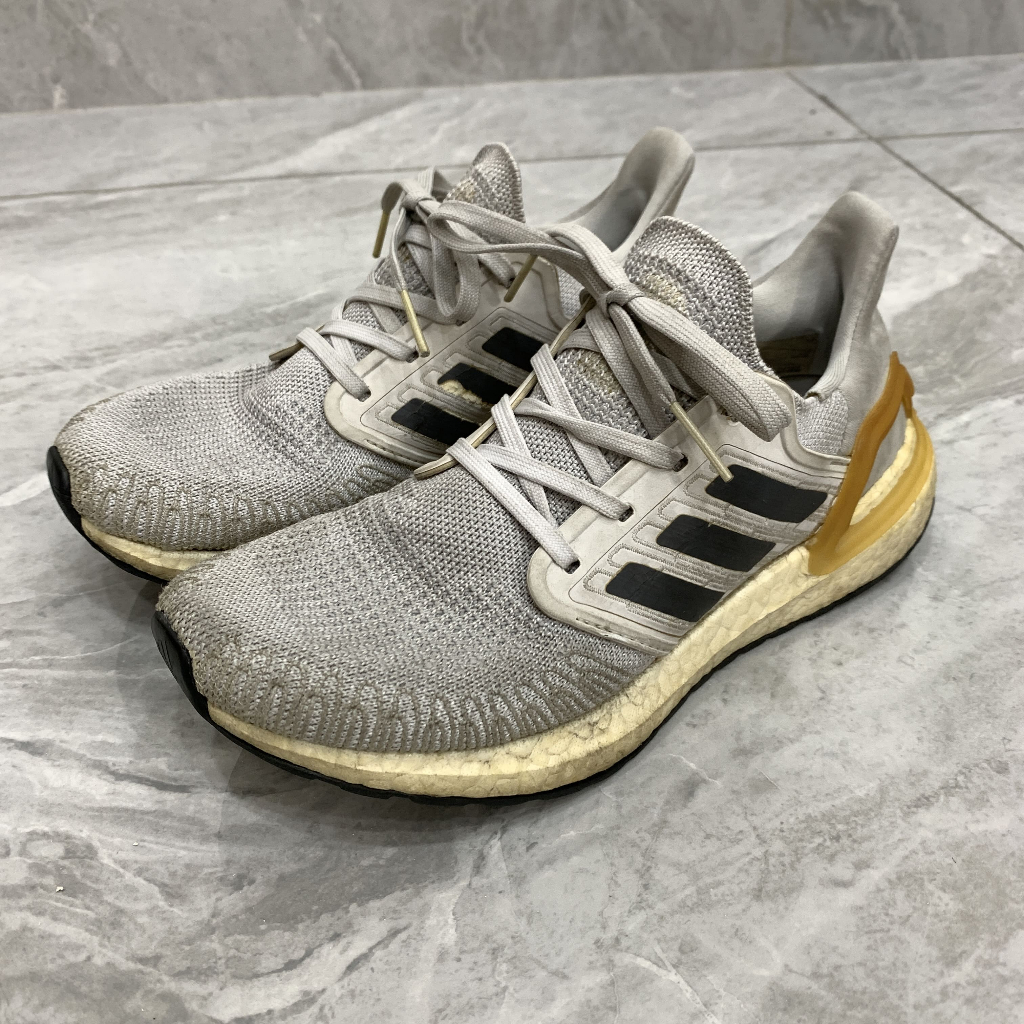 Adidas UltraBoost Grey Size 38 Sepatu Running Wanita Second