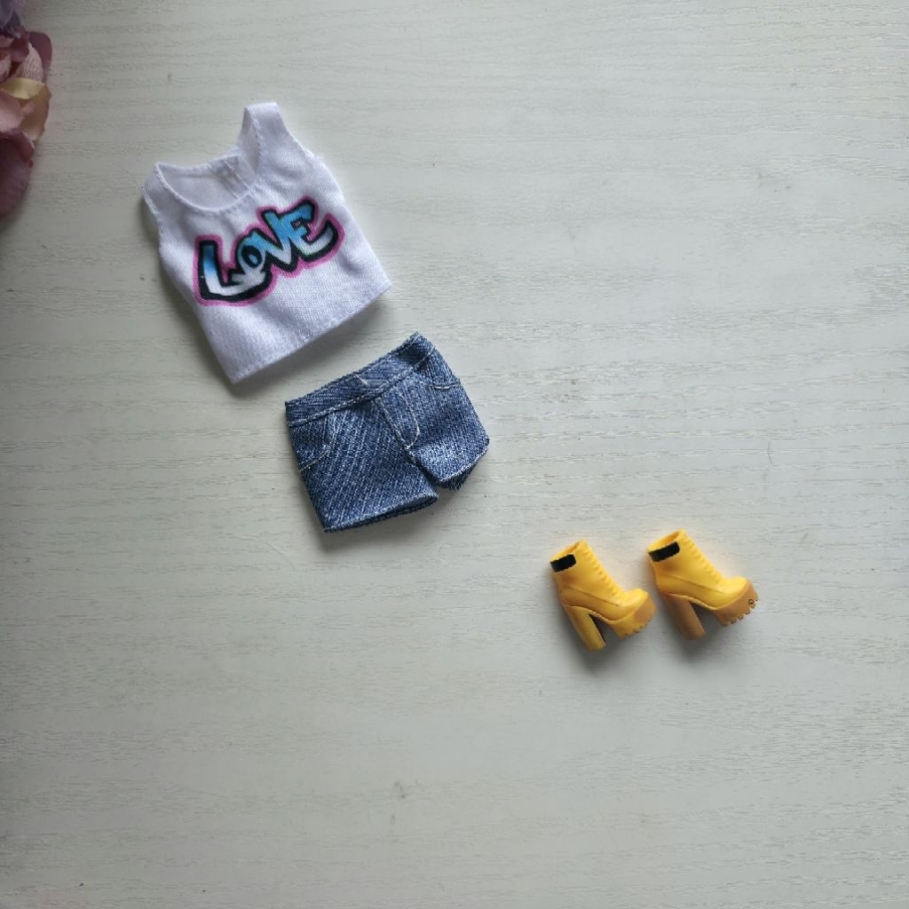 Baju Set Barbie Mattel Extra Mattel set