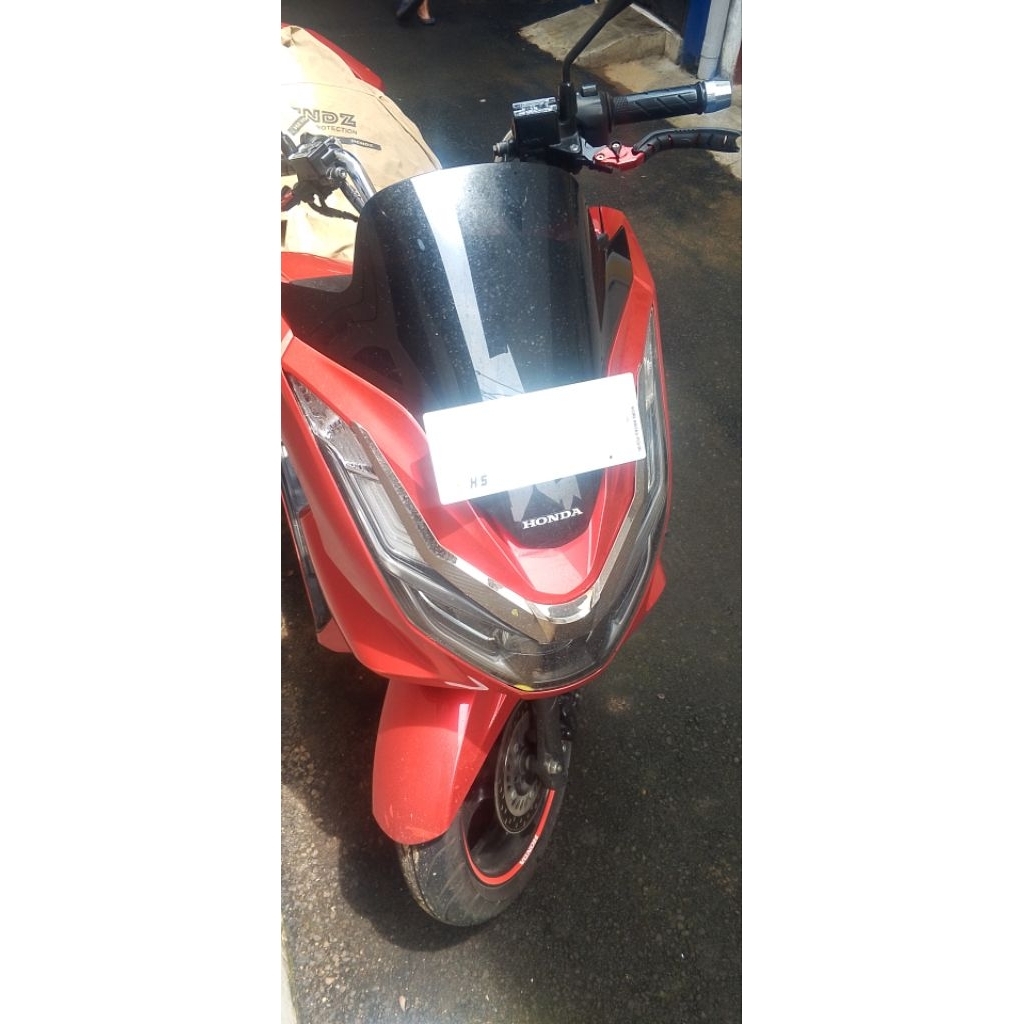 (pesanan) Garnish Lampu Depan Honda PCX 160 - Desain Sporty, Black Chrome, Mudah Dipasang