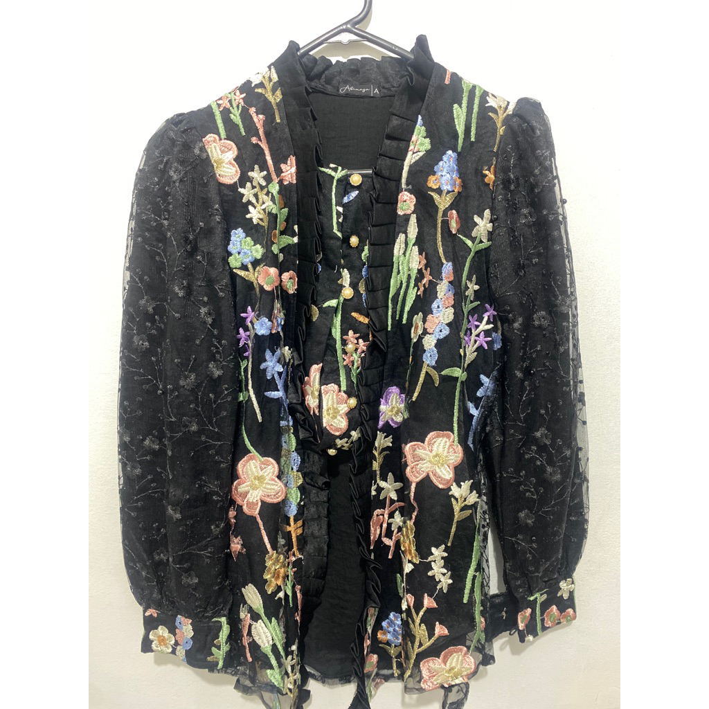 PRELOVED KEBAYA ABINAYA