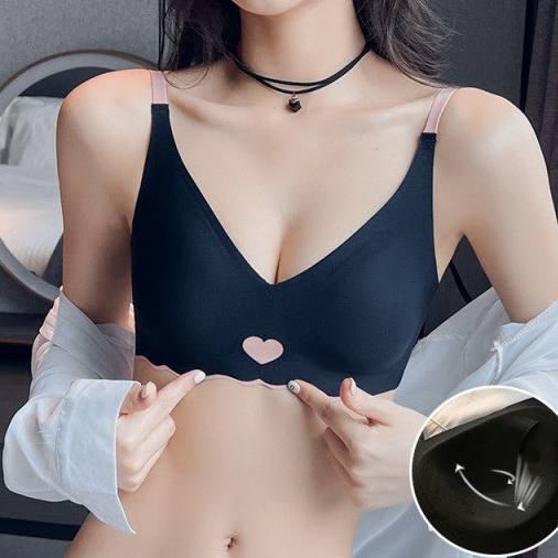 Bra tipis model push-up untuk payudara kecil dengan penyangga samping payudara.