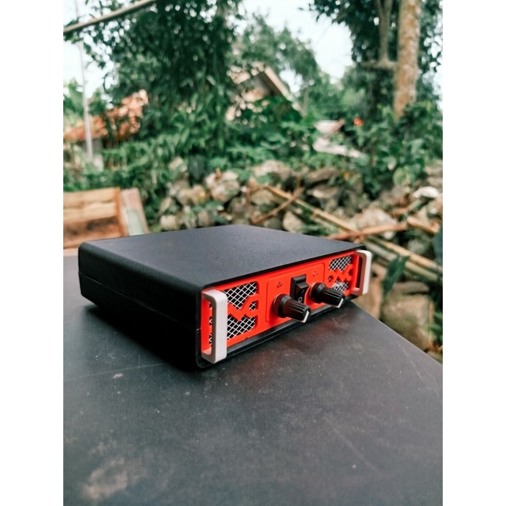 Mini Power Amplifier Stereo DC 12-24 volt Free adaptor 12 volt