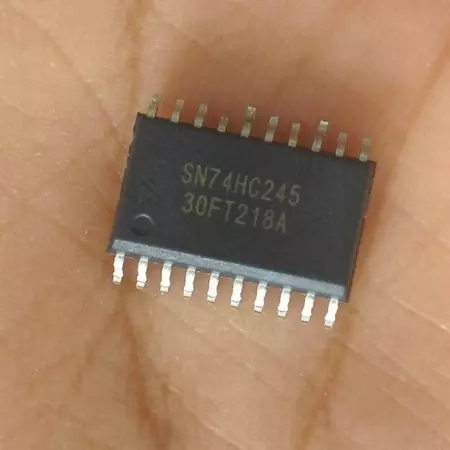 SM74HC245D 74HC245 74HC245D IC SOP-20 SMD