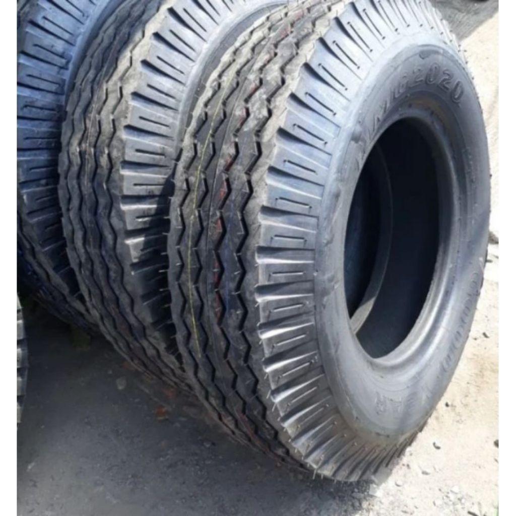 Ban Truk Vulkanisir 750-16 & 825-16 Motif Cacing