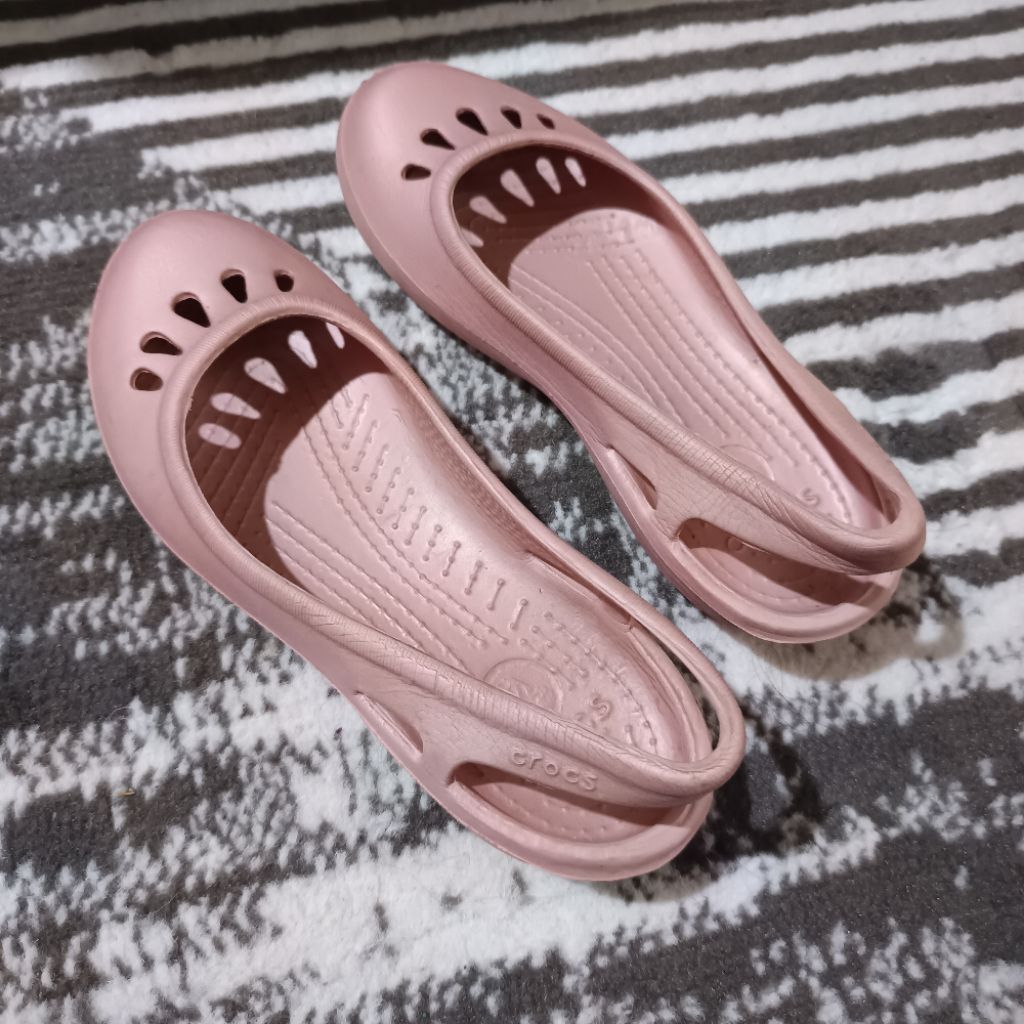 Crocs Sandal Wanita Slip on Original - Preloved