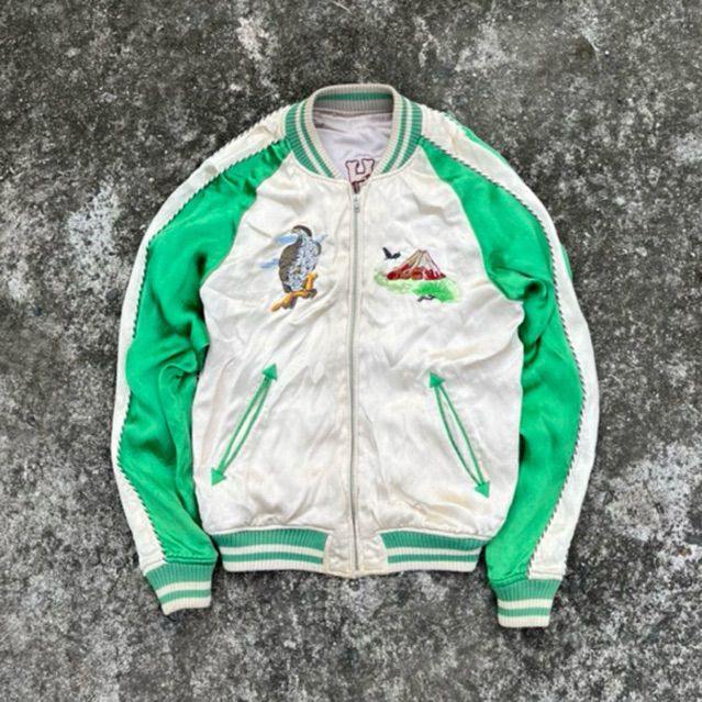 Vtg sukajan avirex jacket