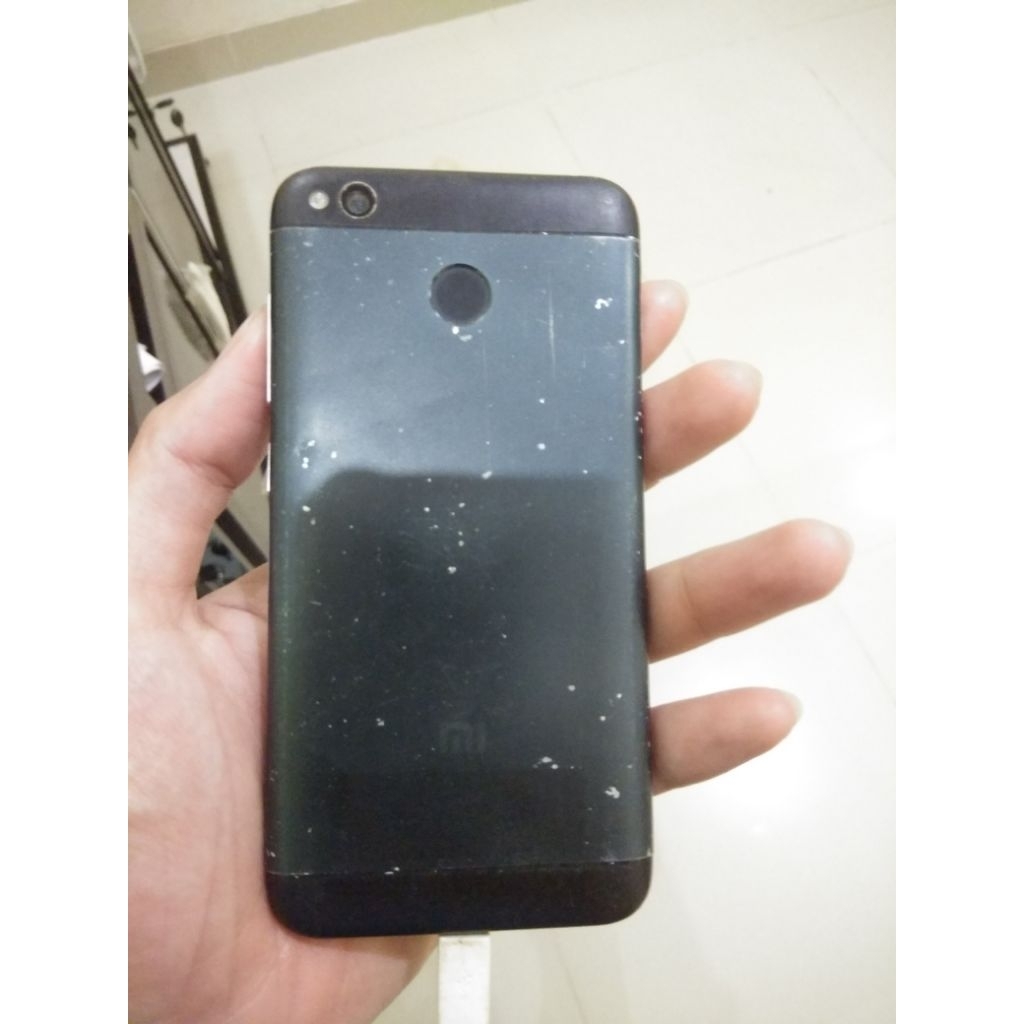 Hp Redmi 4x custom rom - minus LCD