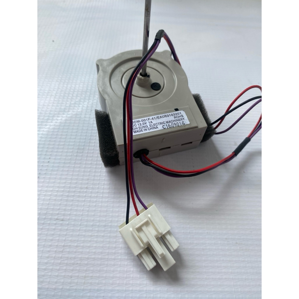 eau63103201 / kipas kulkas LG inverter / fan motor kulkas LG inverter / kipas LG inverter