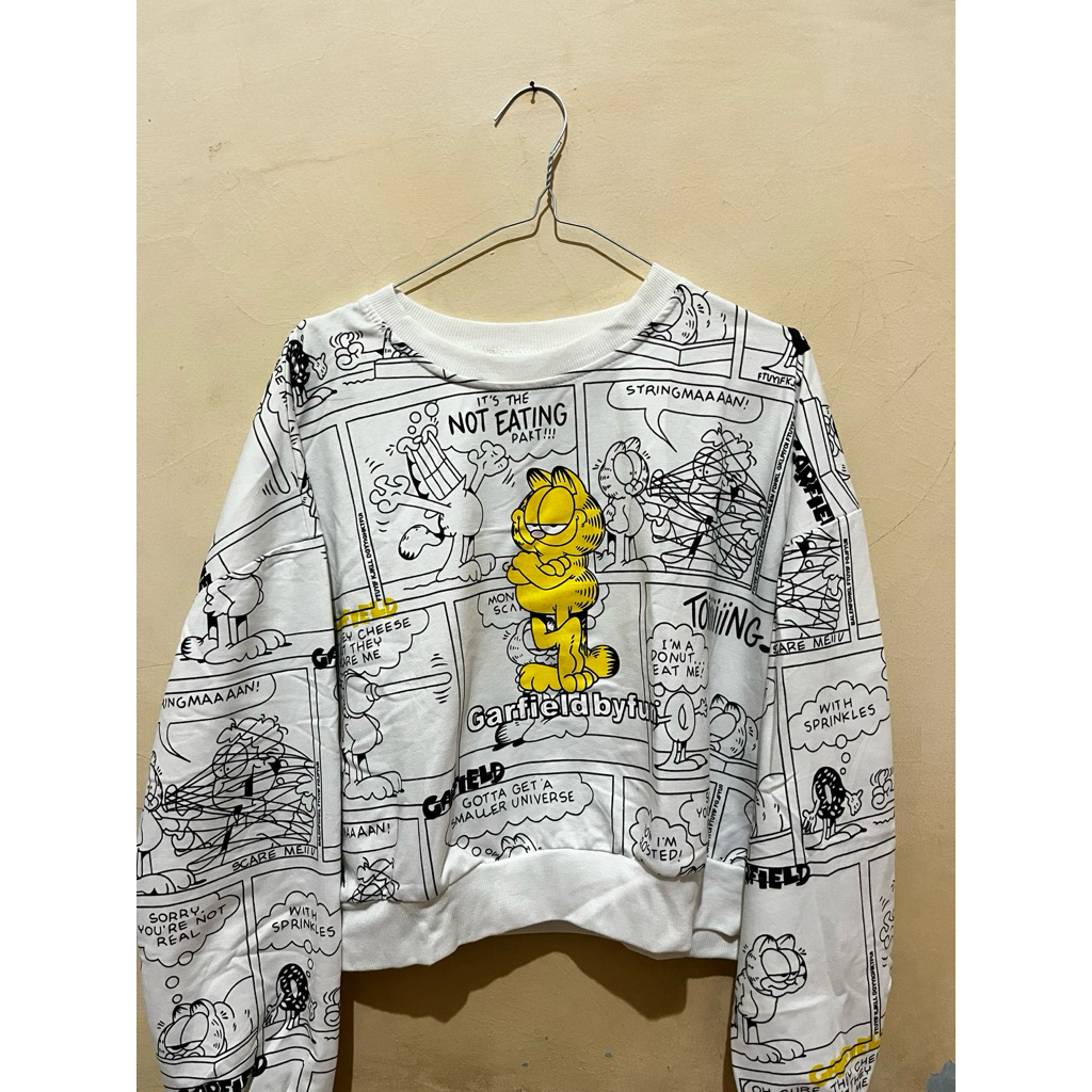 Preloved Sweatshirt Crop Garfield