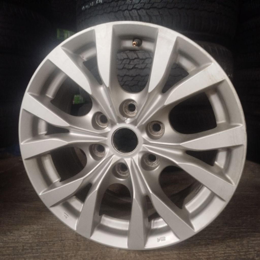 Pelek Pajero R17 pcd 6x139 original. satuan