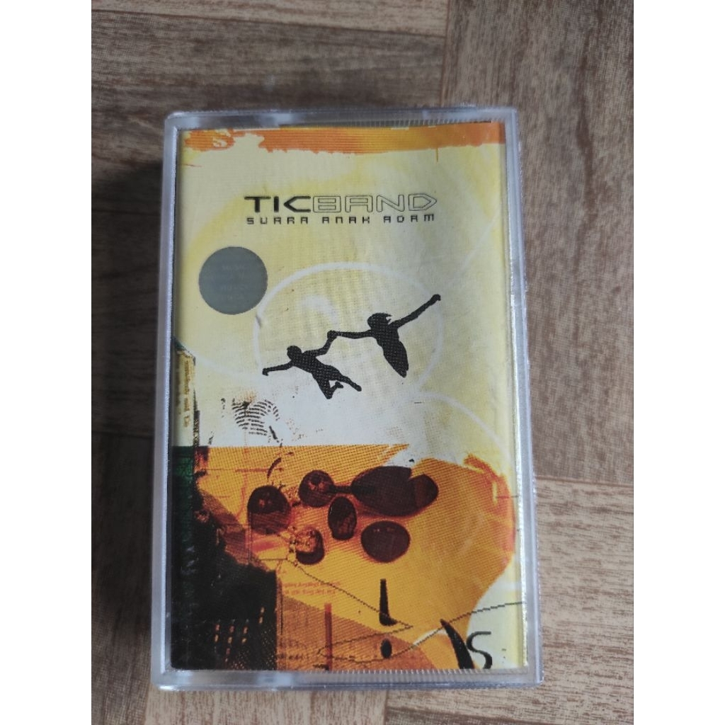kaset pita TIC band "suara anal adam"