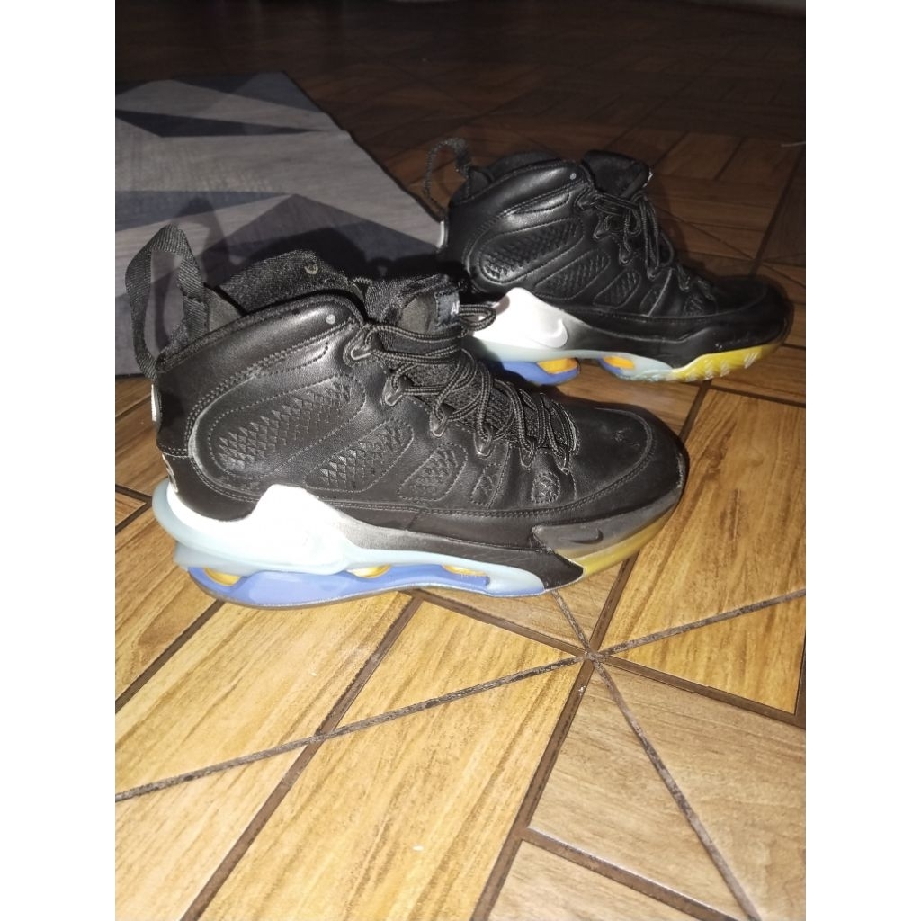 BEKAS Sepatu Nike Air Jordan 9 Retro Boot NRG Black/Gum SIZE 41