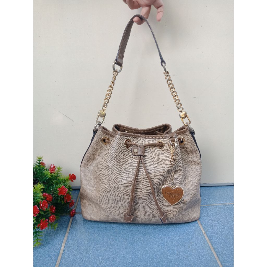 TAS LOVCAT SERUT, TAS LOVCAT SHOULDER BUCKET BAG, TAS KULIT ASLI