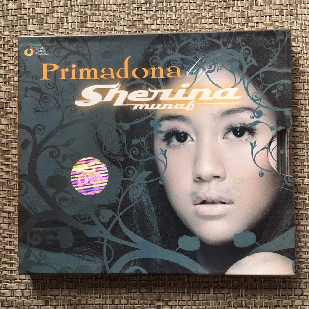CD Sherina Munaf - Primadona