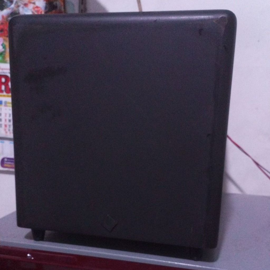 BOSTON soundware xs2.1subwoofer