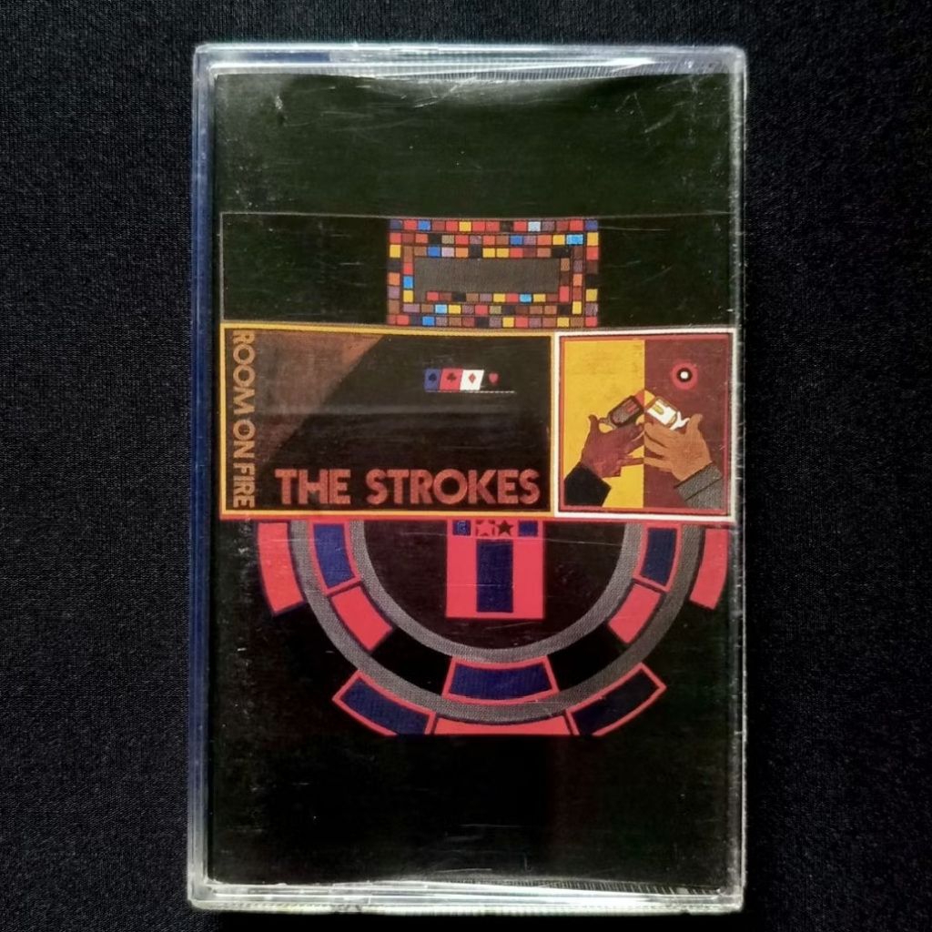 Kaset The Strokes - Room On Fire