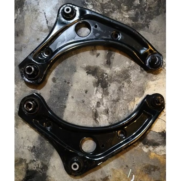produk pelengkap, Lower Arm Datsun Go + panca