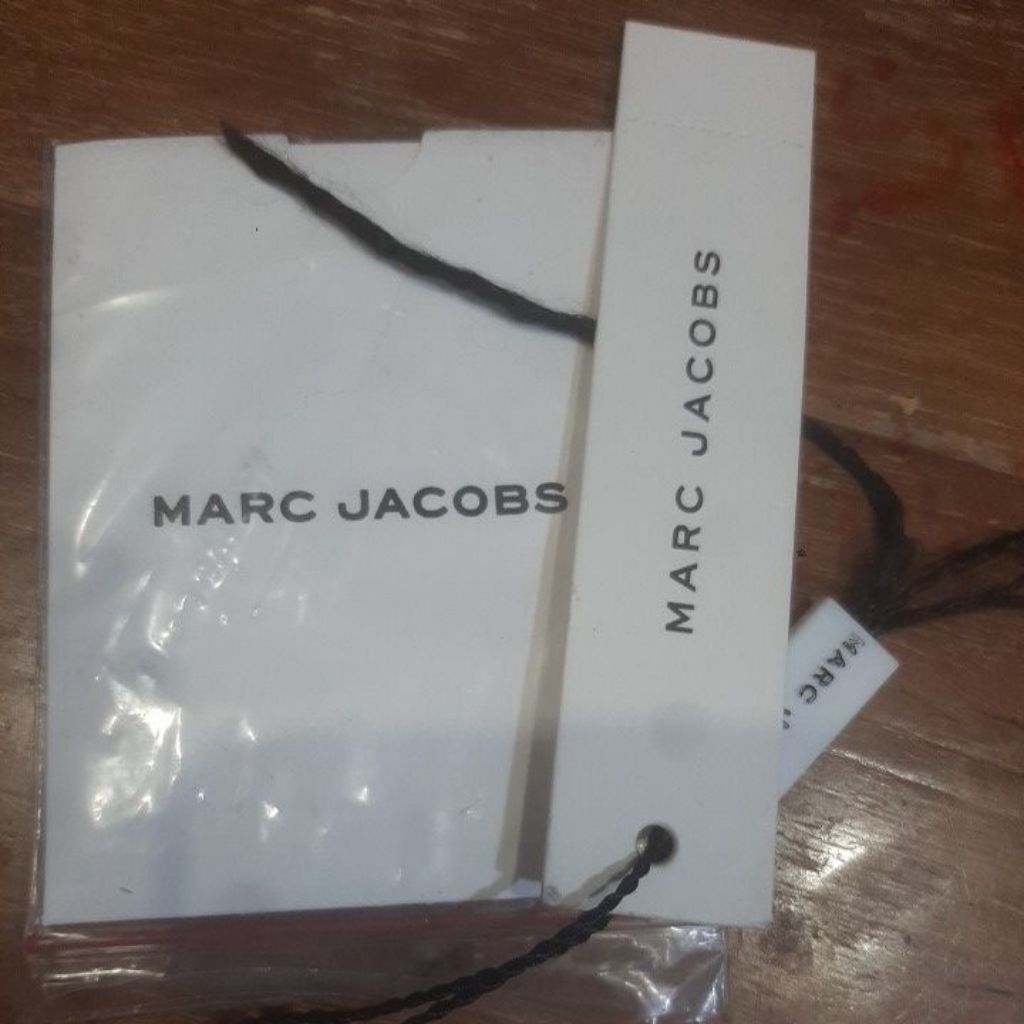 marc jacobs camera bag